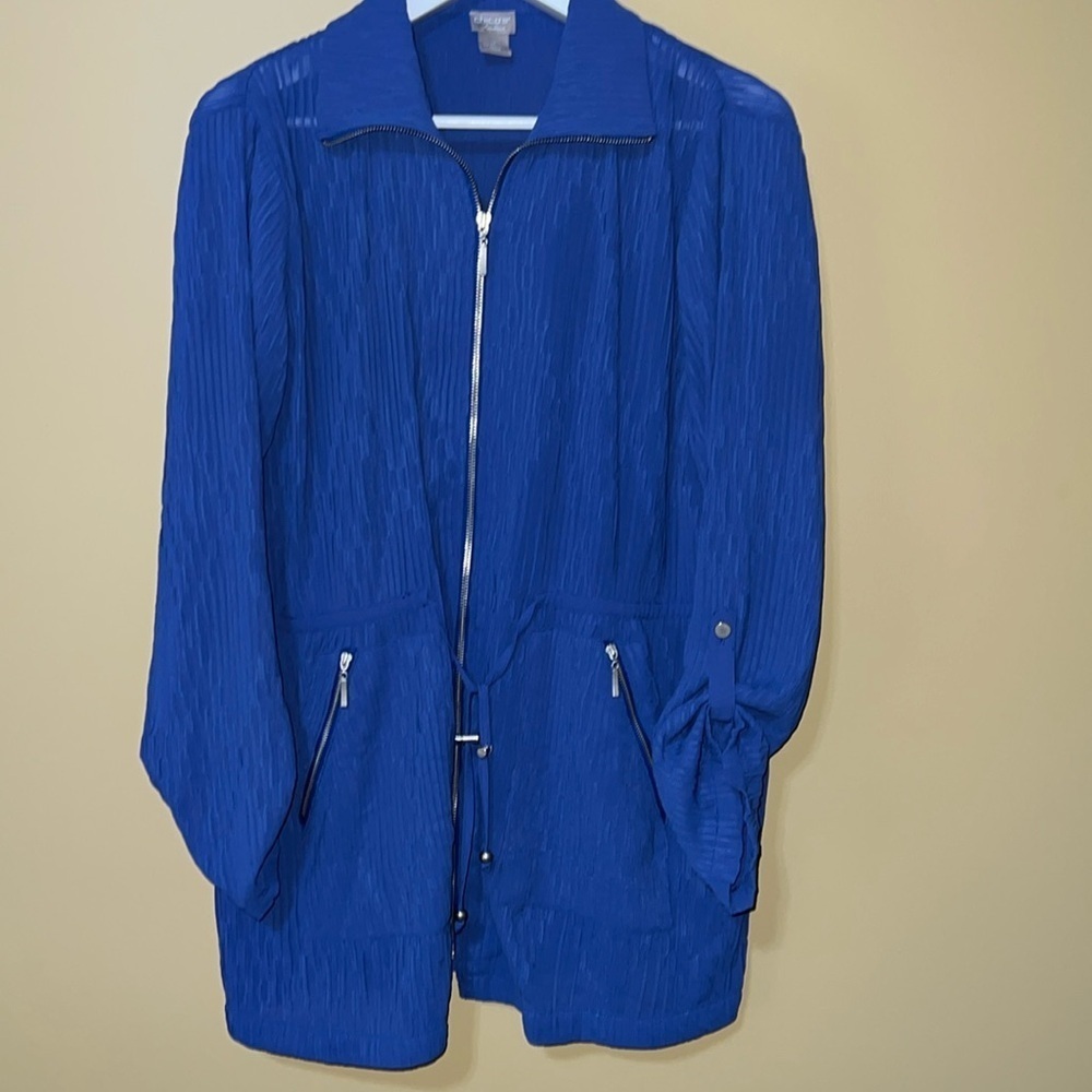 CHICOS TRAVELERS zip up jacket. Blue.  Chicos size 2 (12-14). Excellent shape